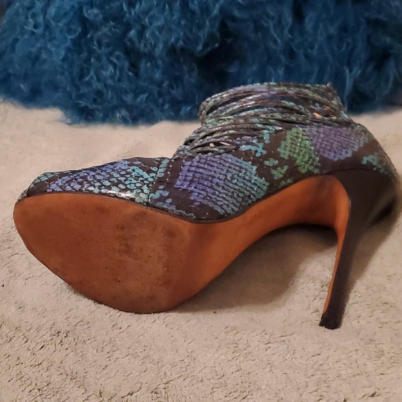 Jimmy Choo heels - Picture 9 of 16